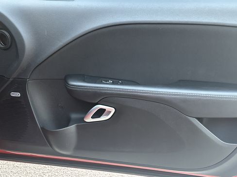 Used 2023 Dodge Challenger SXT image 14