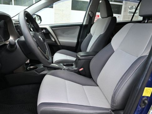 Used 2015 Toyota RAV4 XLE AWD/4WD image 15