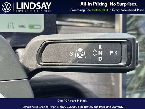 Used 2023 Rivian R1S Adventure image 23