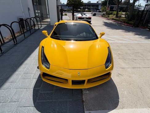 Used 2017 Ferrari 488 Spider RWD image 2