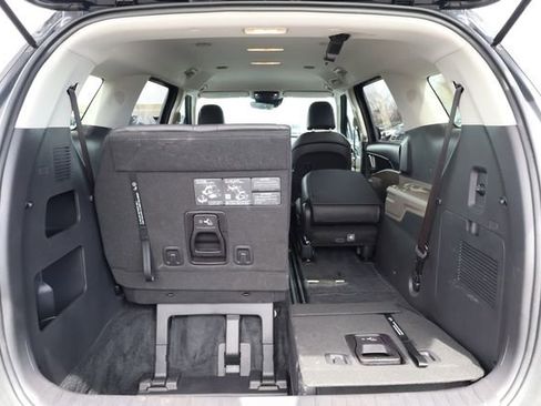 Certified 2025 Kia Carnival image 31