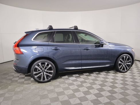 Used 2023 Volvo XC60 B5 Ultimate image 4