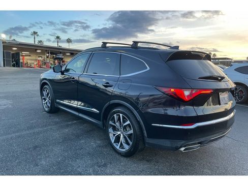 Certified 2022 Acura MDX FWD w/ Technology Package image 3