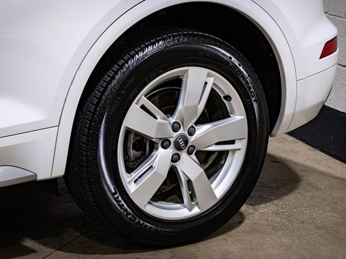 Used 2018 Audi Q5 2.0T Premium Plus w/ Premium Plus Package image 7