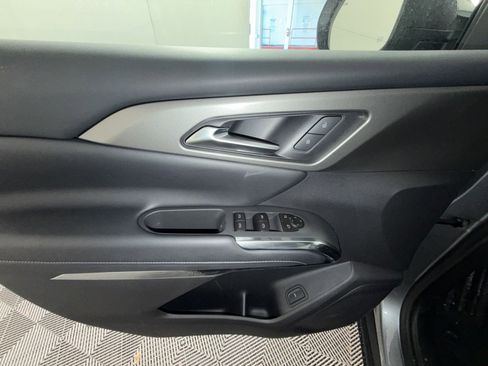 New 2026 Chevrolet Traverse LT w/ Midnight/Sport Edition image 15