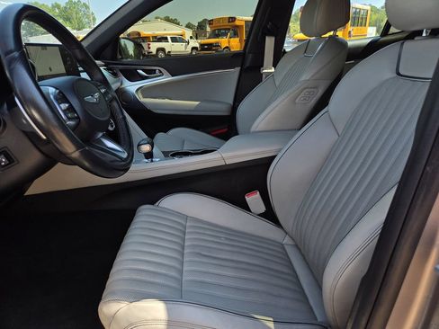 Used 2023 Genesis G70 2.0T w/ Sport Prestige Package AWD/4WD image 19