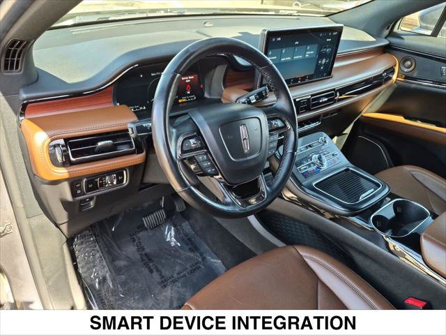 Certified 2023 Lincoln Nautilus Reserve w/ Monochromatic Package AWD/4WD image 12