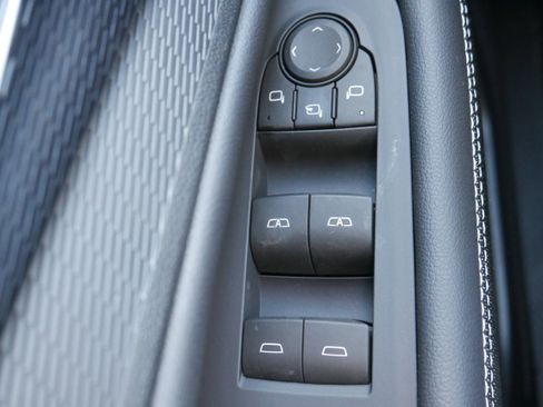 New 2025 Chevrolet Blazer EV AWD Police w/ Remote Keyless Entry Package image 26