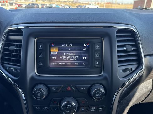 Used 2014 Jeep Grand Cherokee Laredo w/ Quick Order Package 23E image 17