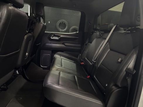 Used 2025 GMC Sierra 1500 SLT image 31