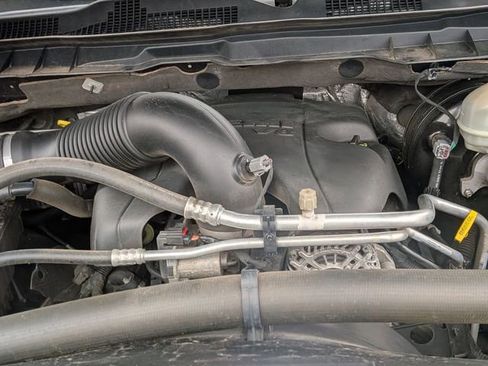 Used 2015 RAM 1500 Express image 38