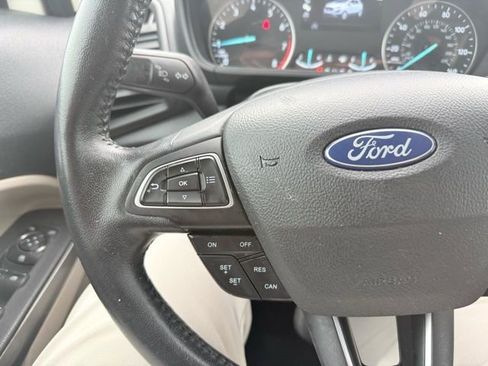 Used 2019 Ford EcoSport Titanium image 14