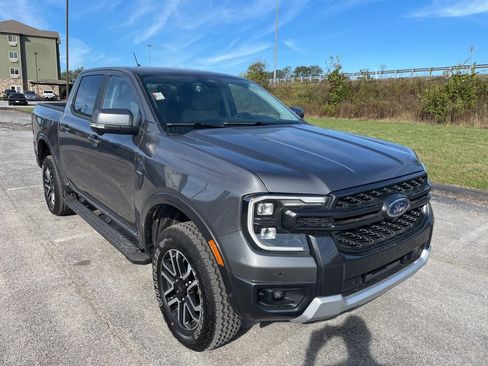 Certified 2024 Ford Ranger Lariat w/ FX4 Off-Road Package image 3