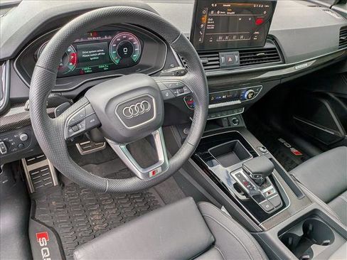 Used 2025 Audi SQ5 Prestige AWD/4WD image 10