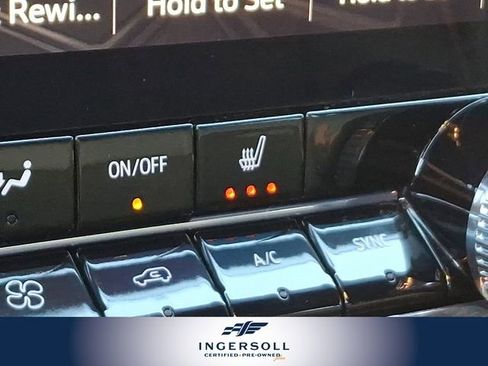 Used 2024 GMC Canyon AT4 w/ Canyon Safety Plus Package image 29