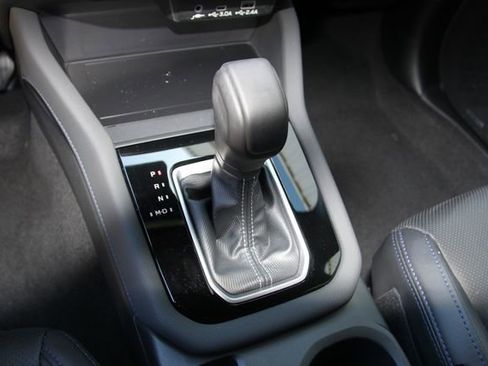 Used 2025 Subaru Forester Limited AWD/4WD image 29