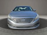 Used 2016 Hyundai Sonata SE image 2