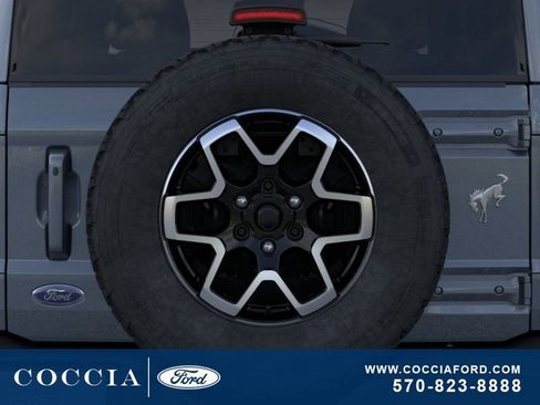 New 2025 Ford Bronco Outer Banks image 24