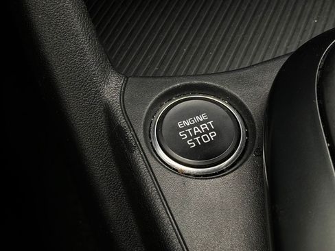Used 2025 Kia K4 FWD image 25