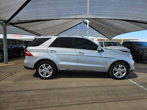 Used 2015 Mercedes-Benz ML 350 4MATIC image 4