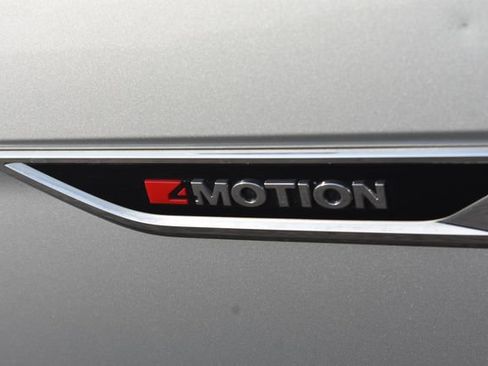 Used 2019 Volkswagen Atlas SEL Premium AWD/4WD image 12