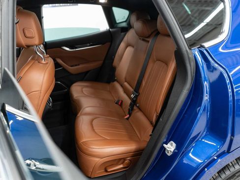 Used 2022 Maserati Levante GT image 25