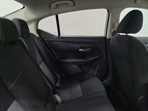Used 2021 Nissan Sentra SR FWD image 19