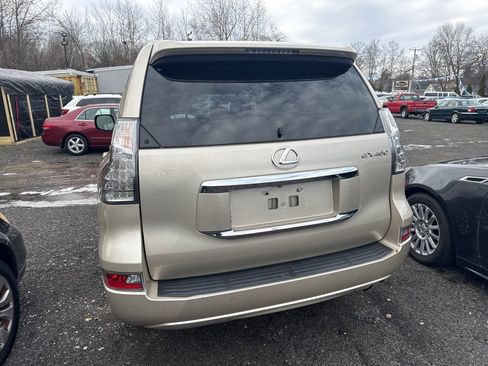 Used 2014 Lexus GX 460 Luxury image 12