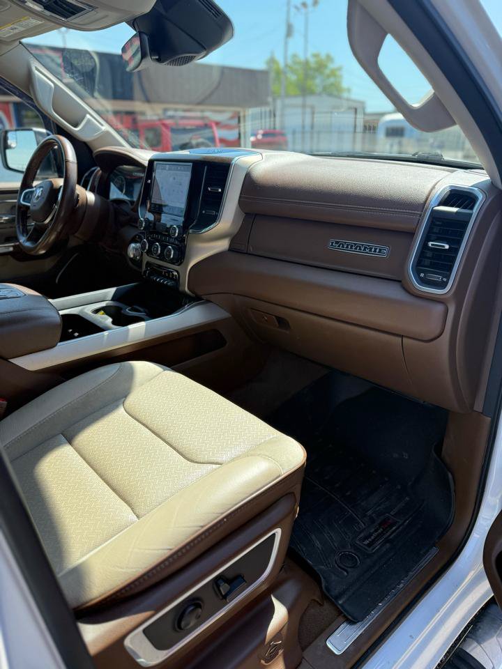 Used 2022 RAM 1500 Laramie AWD/4WD image 12