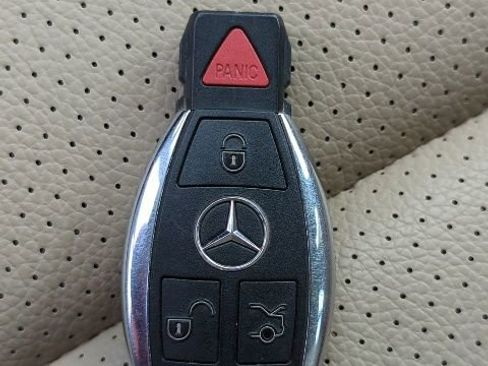 Used 2013 Mercedes-Benz C 300 4MATIC Sedan image 28