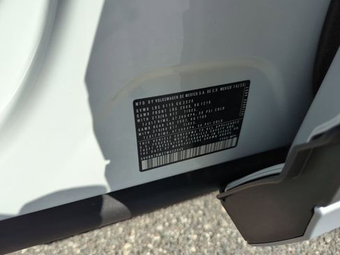 New 2026 Volkswagen Tiguan S image 42