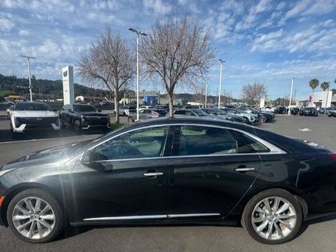 Used 2013 Cadillac XTS Luxury w/ Driver Awareness Package image 5