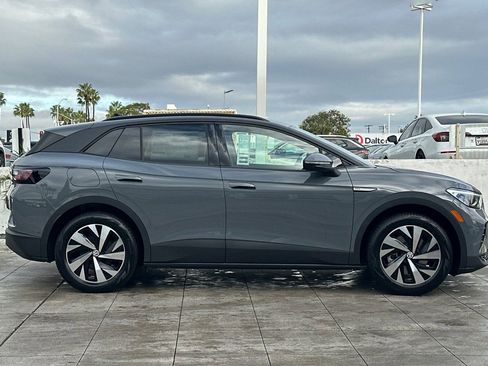 New 2026 Volkswagen ID.4 Pro image 4