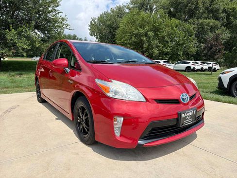 Used 2013 Toyota Prius Three FWD image 8