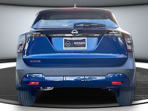 New 2026 Nissan Kicks S image 4