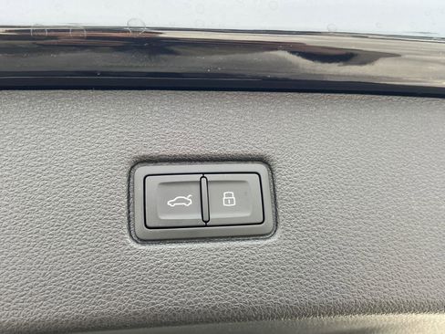 New 2026 Audi Q7 3.0T Premium Plus AWD/4WD image 14