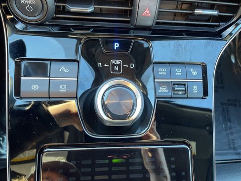 Used 2024 Toyota bZ4X Limited image 30