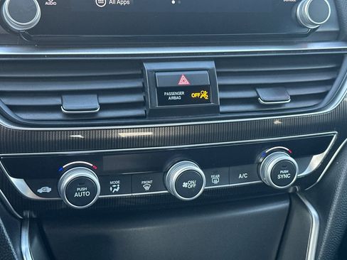 Used 2022 Honda Accord Sport image 26