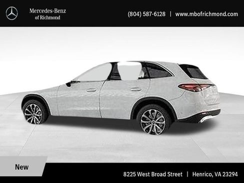 Used 2026 Mercedes-Benz GLC 300 4MATIC image 31