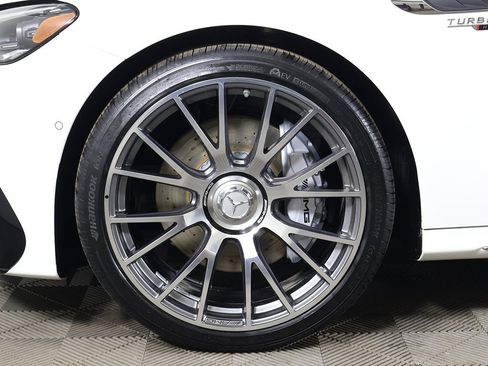 Used 2026 Mercedes-Benz E 53 AMG e 4MATIC Sedan image 28