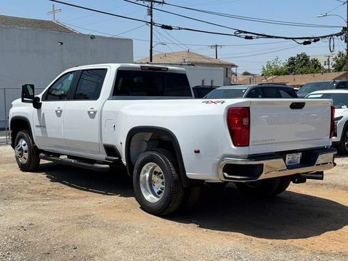 New 2026 Chevrolet Silverado 3500 LT w/ All Star Edition AWD/4WD image 3