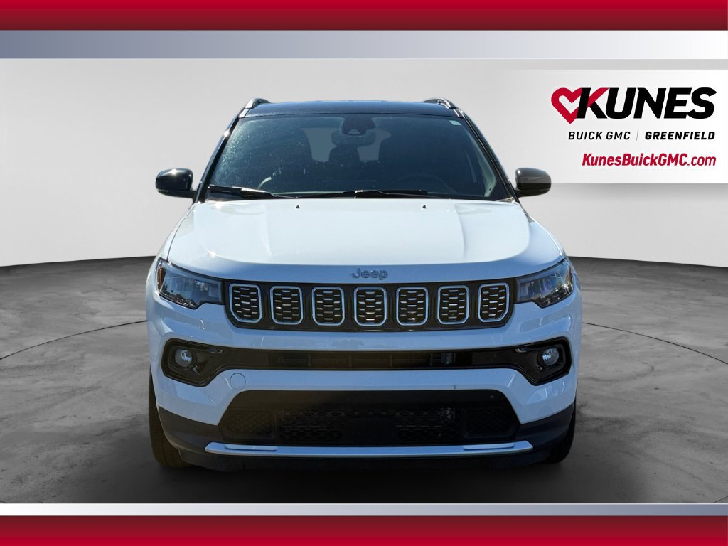 Used 2025 Jeep Compass Limited AWD/4WD image 4