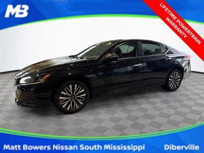 Used 2025 Nissan Altima 2.5 SV