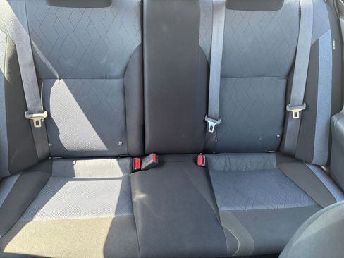 Used 2025 Nissan Versa SV FWD image 36