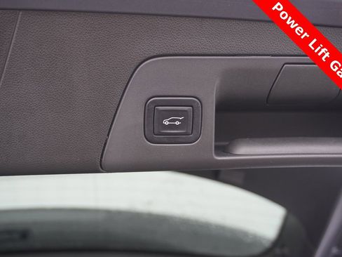 Used 2022 Buick Envision Avenir w/ Safety Package image 10