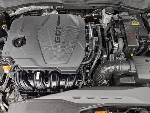 Used 2025 Hyundai Sonata SEL FWD image 30