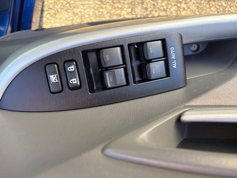 Used 2011 Toyota Prius Three w/ Navigation Pkg image 16