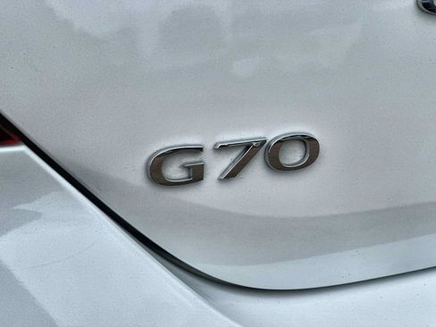 Used 2023 Genesis G70 2.0T RWD image 16