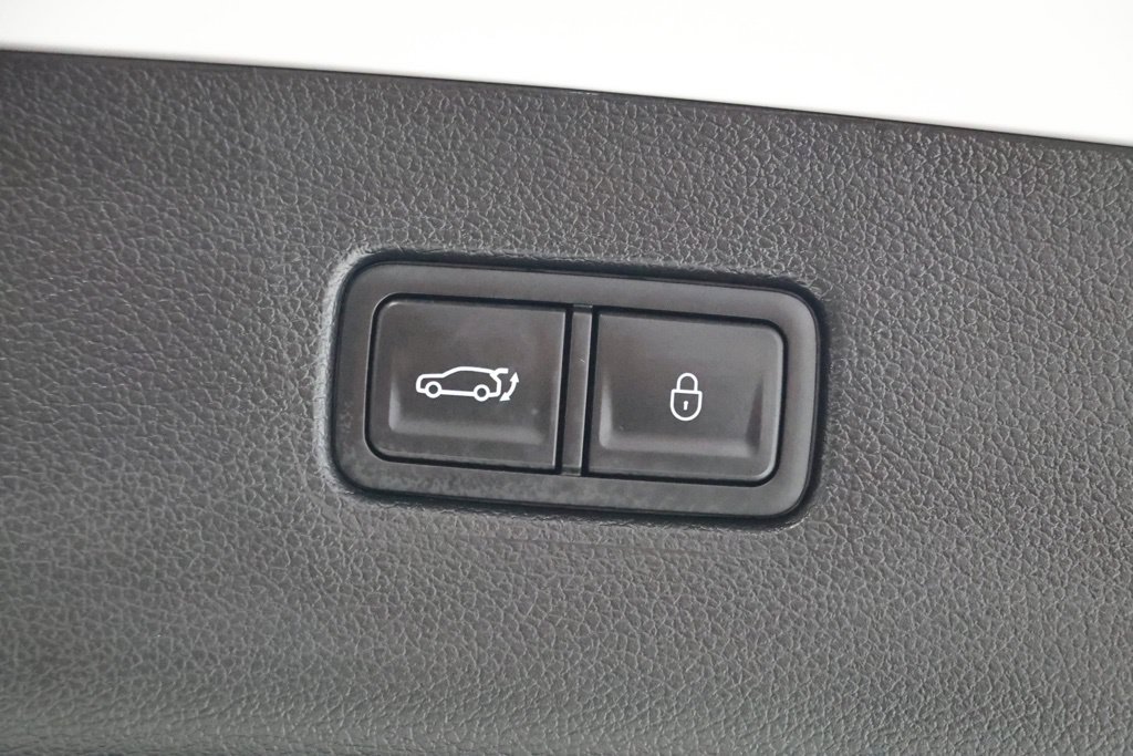 Used 2024 Genesis GV80 2.5T w/ Advanced Package AWD/4WD image 36
