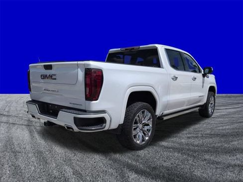 Used 2023 GMC Sierra 1500 Denali w/ Denali Reserve Package AWD/4WD image 4